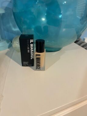 IL MAIKAGE Flawless Base Foundation - Series CL 075